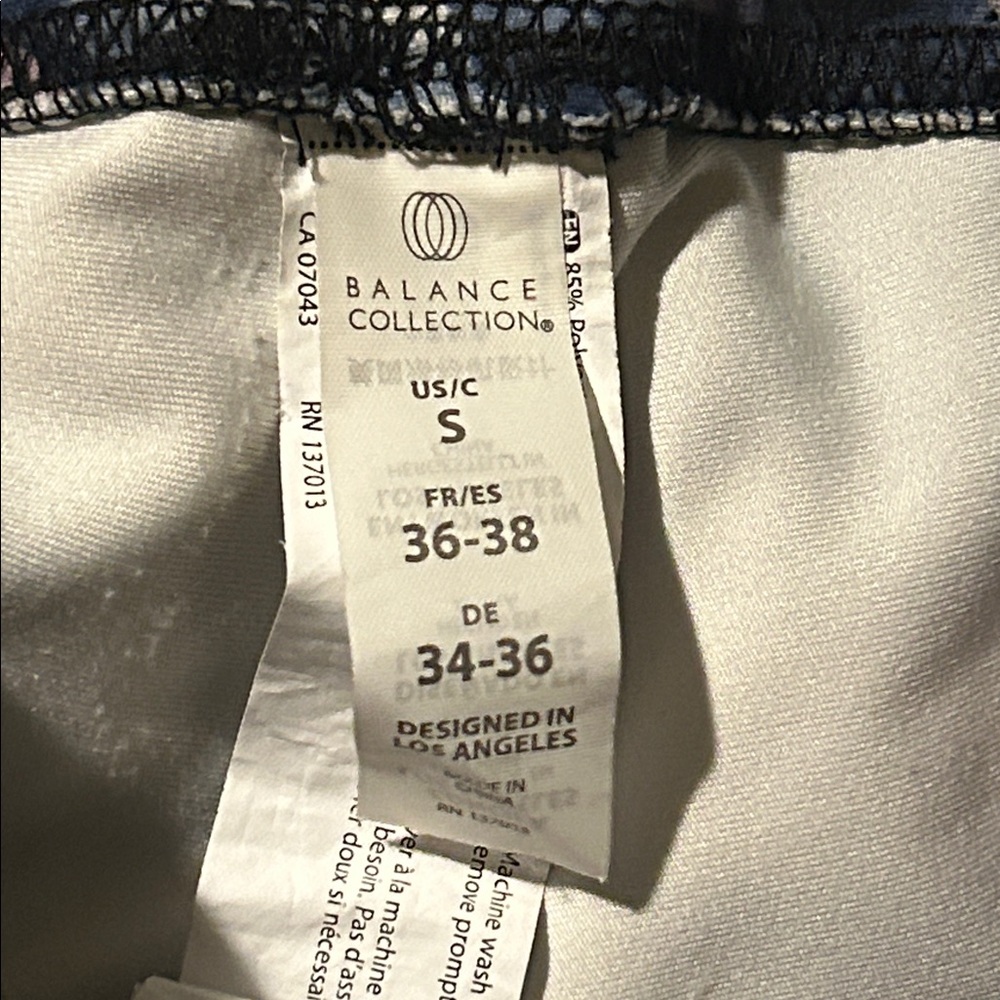 Balance Collection Floral Print Leggings - Black, Pink, Gray - Picture 5 of 6